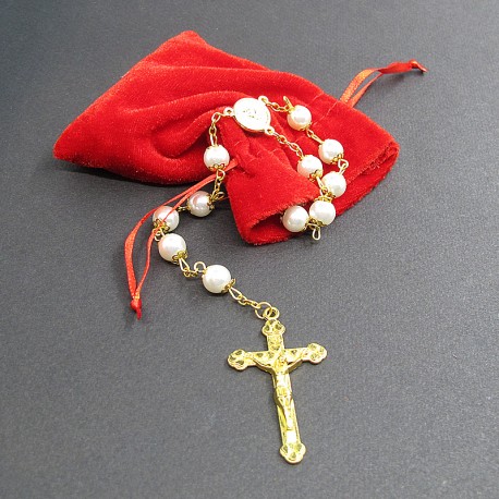 Velvet pouch with rosary